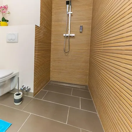 Gasthof Cafe Rafaela 3*