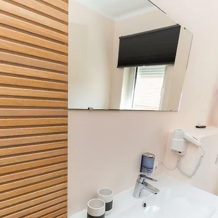 Cafe Rafaela Guest house