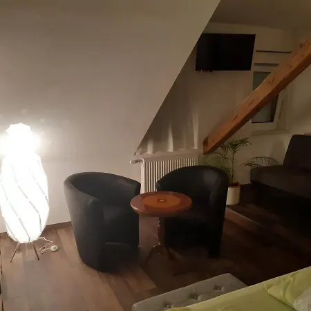 Guest house Cafe Rafaela