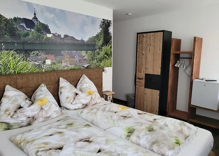 Πανσιόν Cafe Rafaela 3*