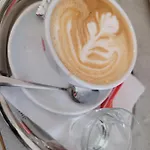 Cafe Rafaela 招待所